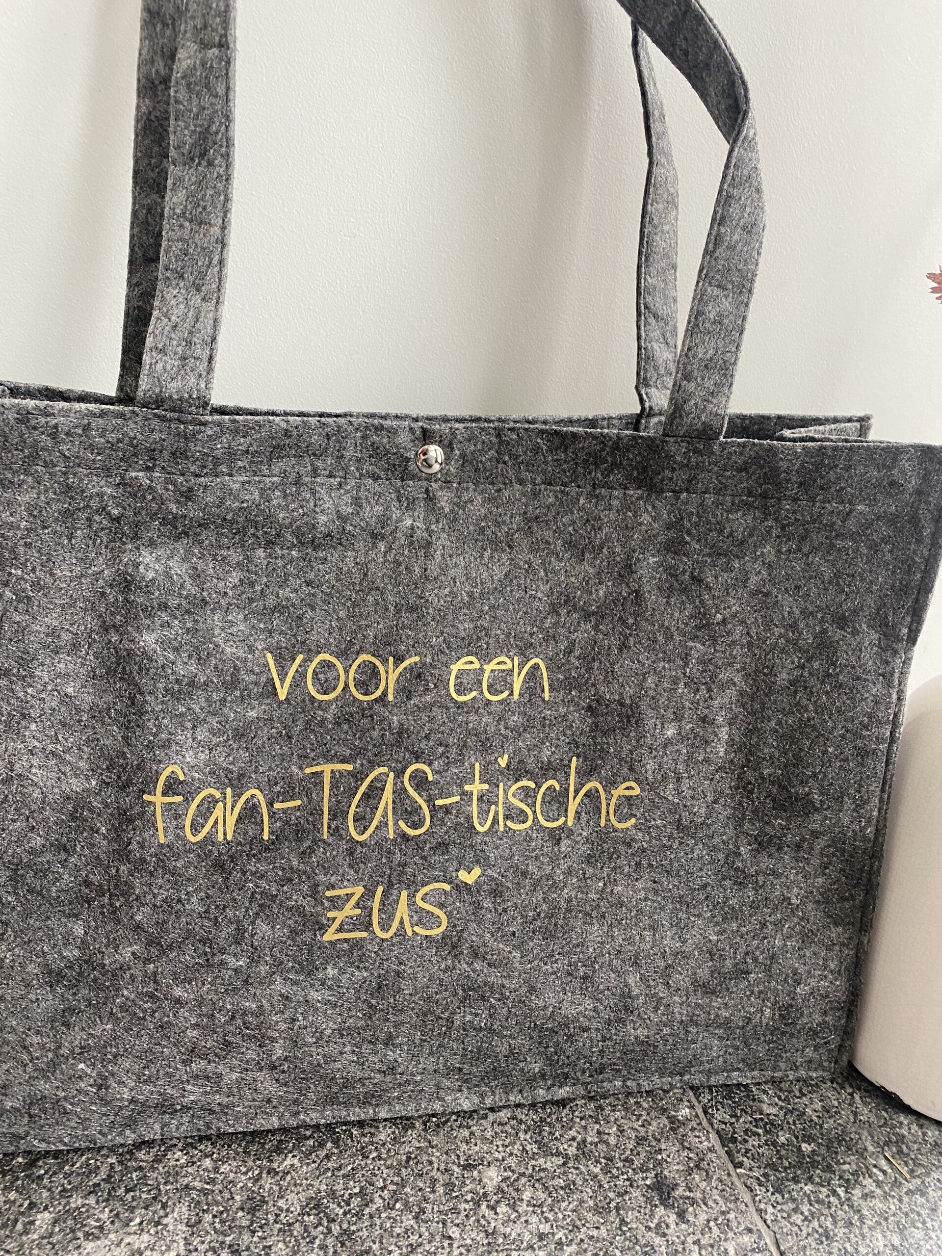 Shetland Metropolitan Tapijt Shopper: Voor een fan-TAS-tische zus ❤️ | Lobke's boetiek