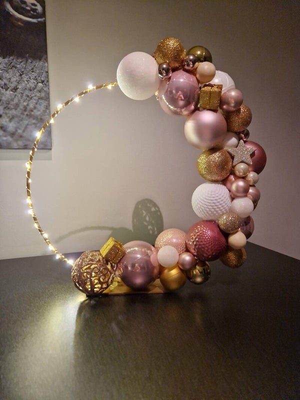 Kerstballen ring met lichtjes