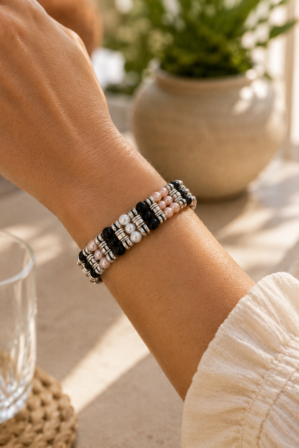 Wit zwarte parel meerrijen armband – handgemaakt sieraad
