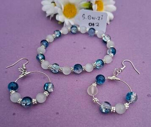 Armband en oorbellen. S-BW-ZI-012