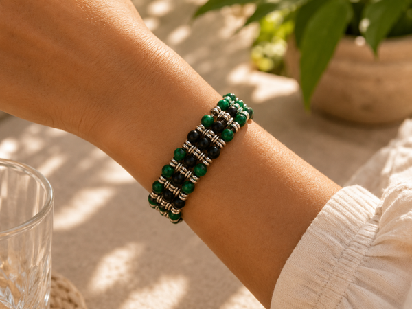 Groen zwarte meerrijen armband – handgemaakt sieraad