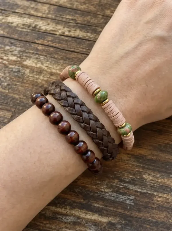 Unisex armbandenset soft beige en groen – natuurlijke stijl