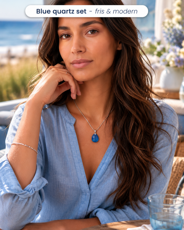 Blue Quartz sieradenset – blauwe hanger met zilverkleurige ketting