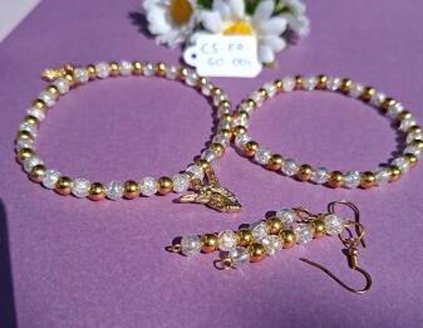 Enkelbandje, armband en oorbellen. CS-EA-GO-001