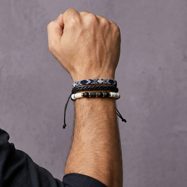 🖤 Zwart-wit combinatie met een moderne, rustige uitstraling. 🖤 Subtiele details met een strakke afwerking.