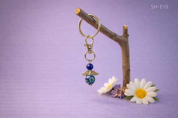 💜 Sleutelhanger – engeltje blauw met kralen