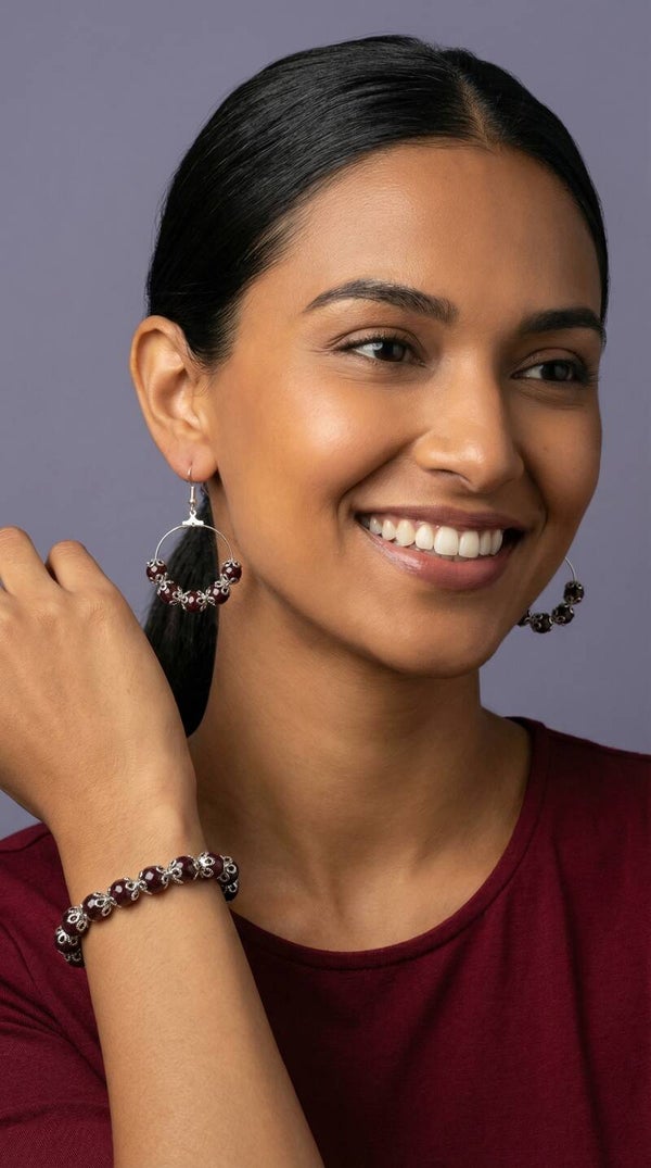 💜 Rood & zilver – krachtige vrouwelijke set