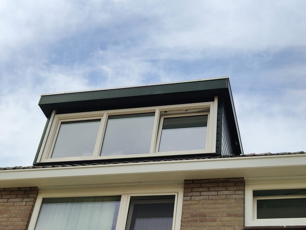 Kunststof dakkapel geplaatst bij Lotte en Ivo in Middelburg