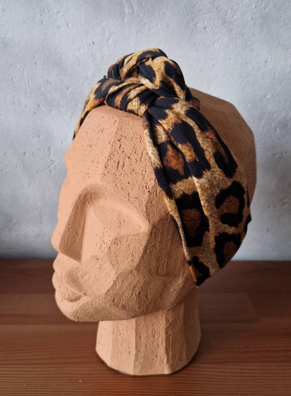 Iambec haarband- wear it the way you like it