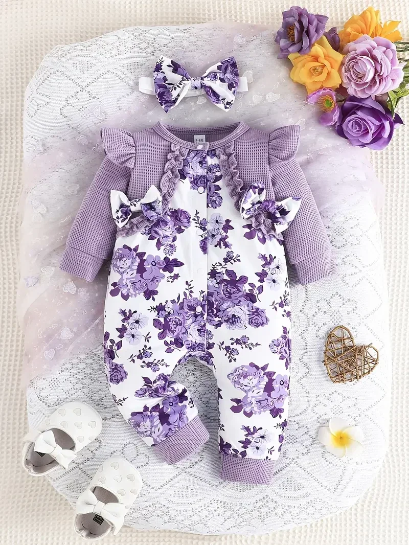 Schattige romper met bloemenprint - lavendel