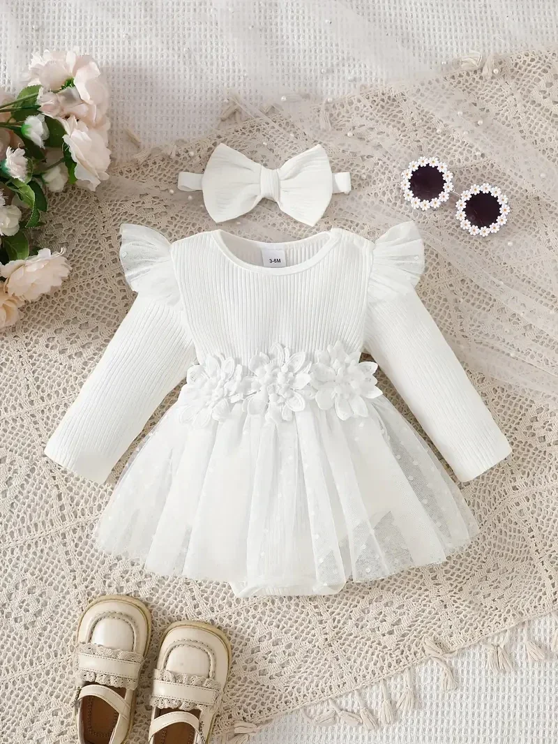 Romper met bloem & kant - wit