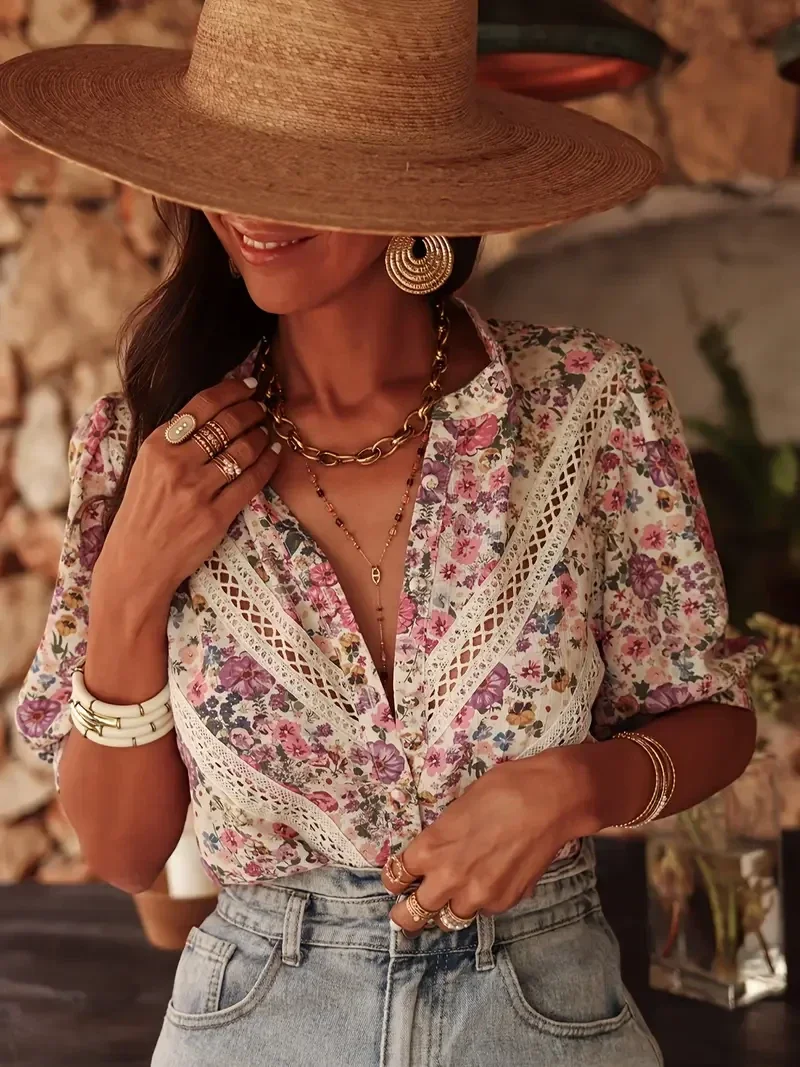 Blouse met Bloemenprint en Kantafwerking