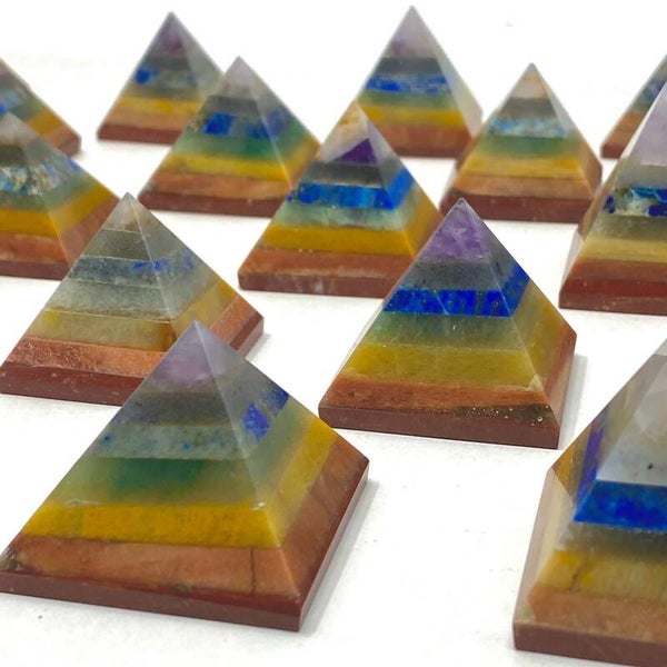 PIRÁMIDE GRANDE PARA LOS 7 VÓRTICES ENERGÉTICOS