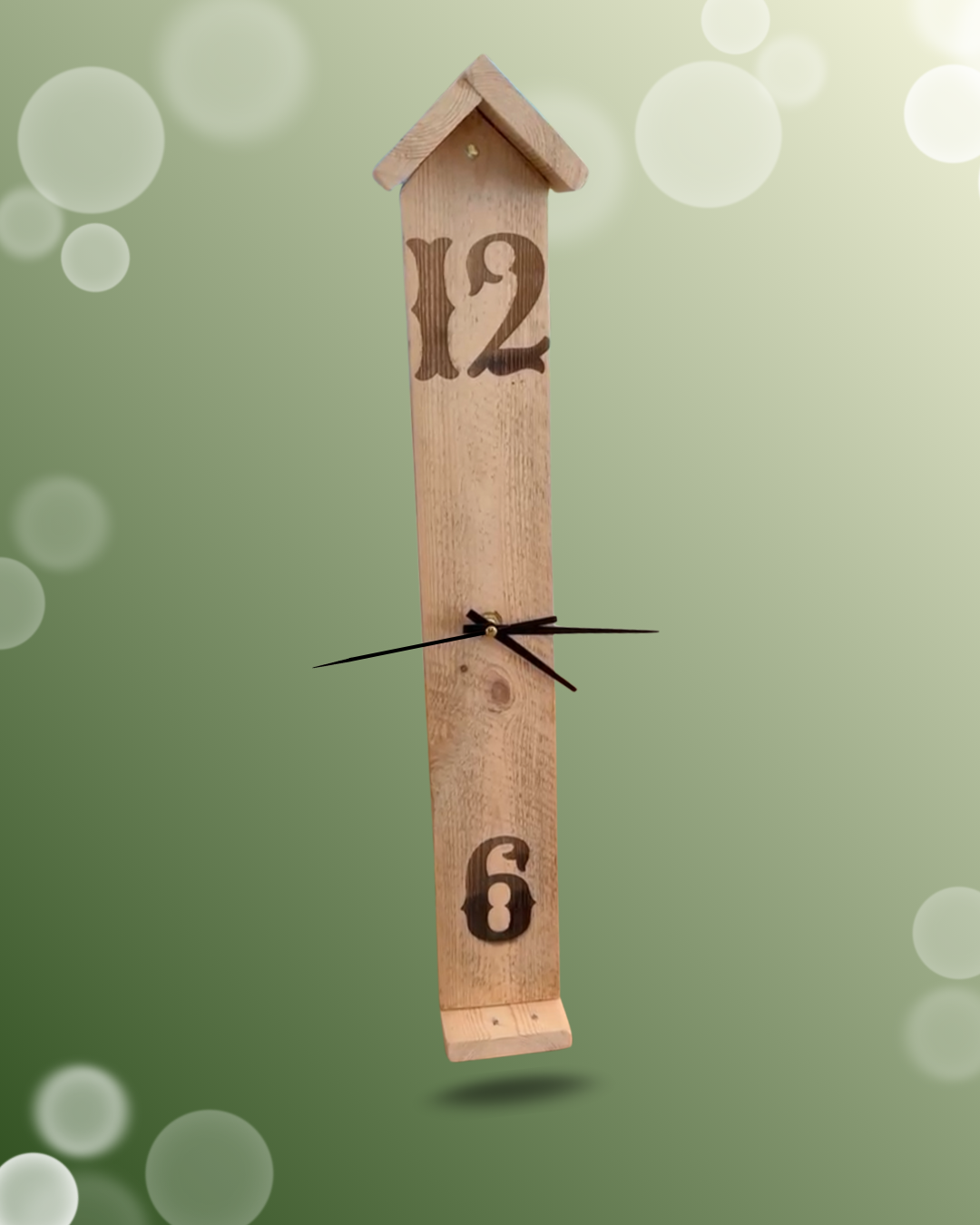 Handgemachte Holz-Uhr – individuell gestaltbar