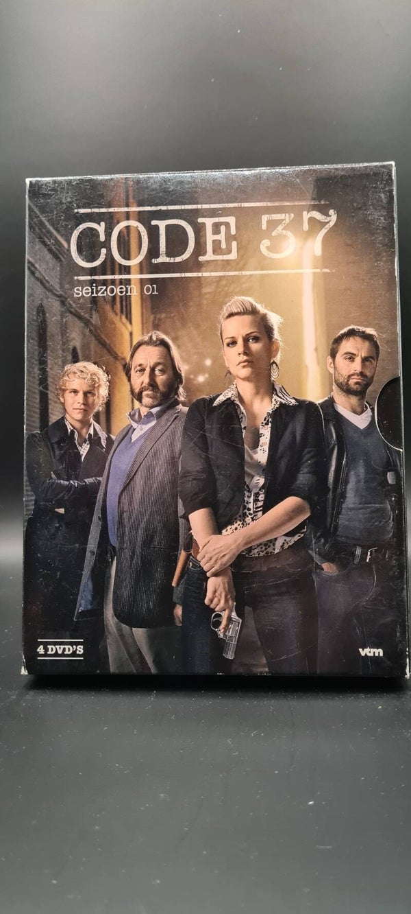 Code 37 seizoen 1