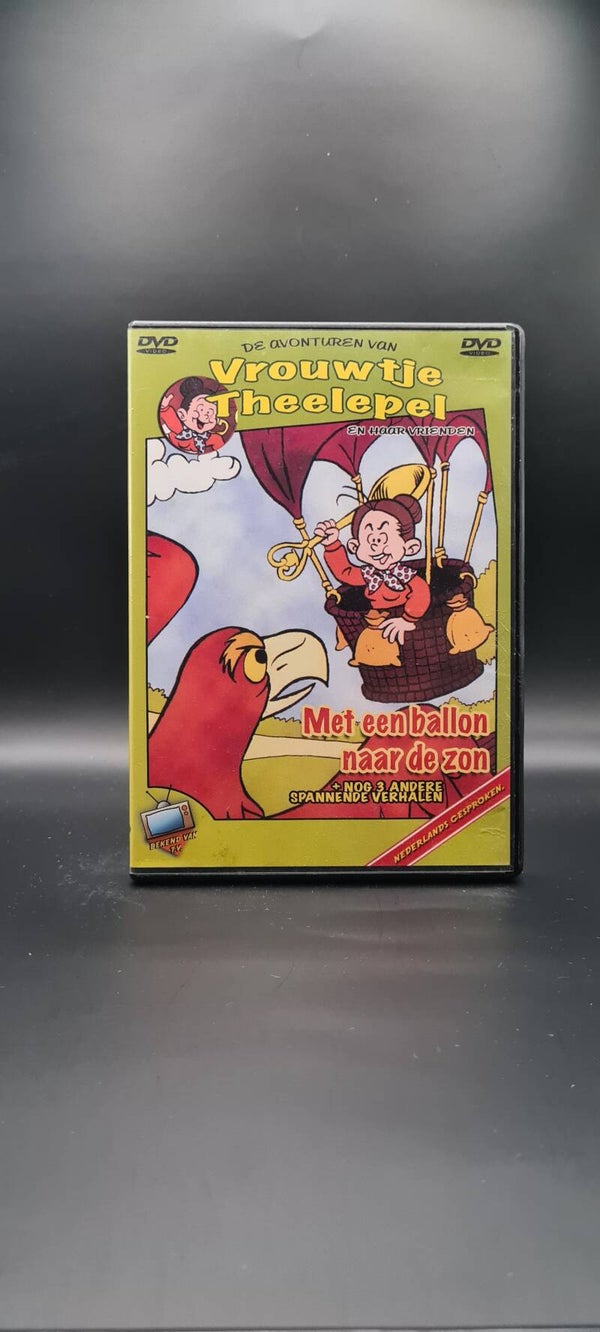 Vrouwtje Theelepel Met een ballon naar de Zon