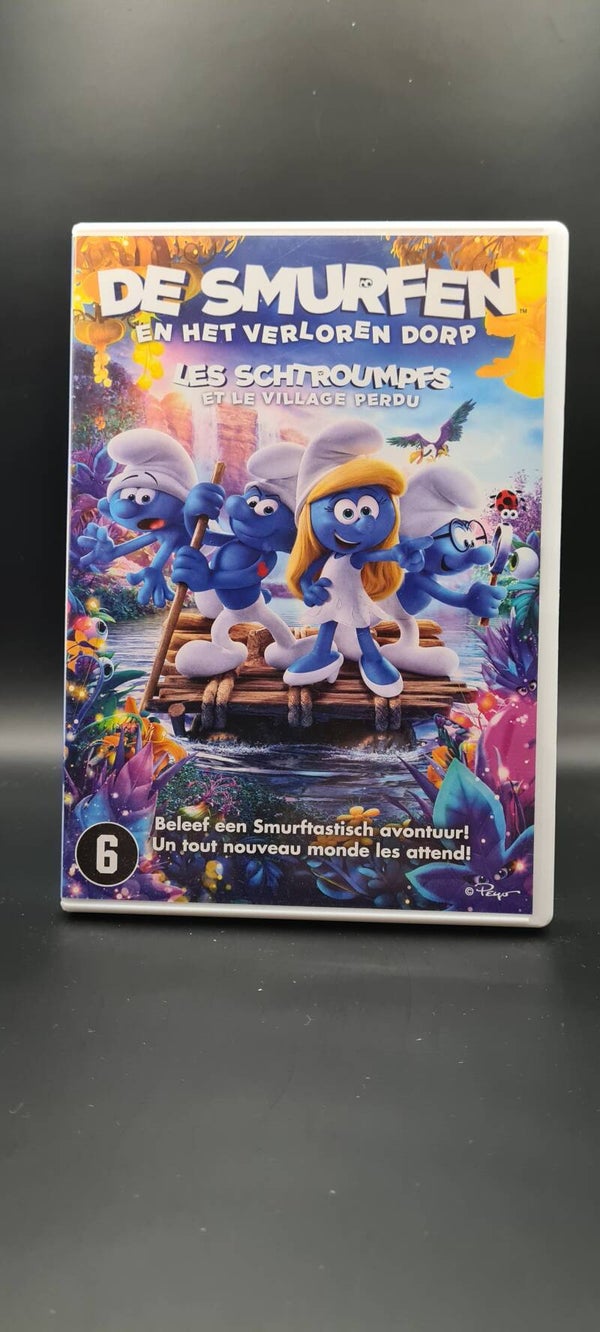 De Smurfen En het verloren Dorp