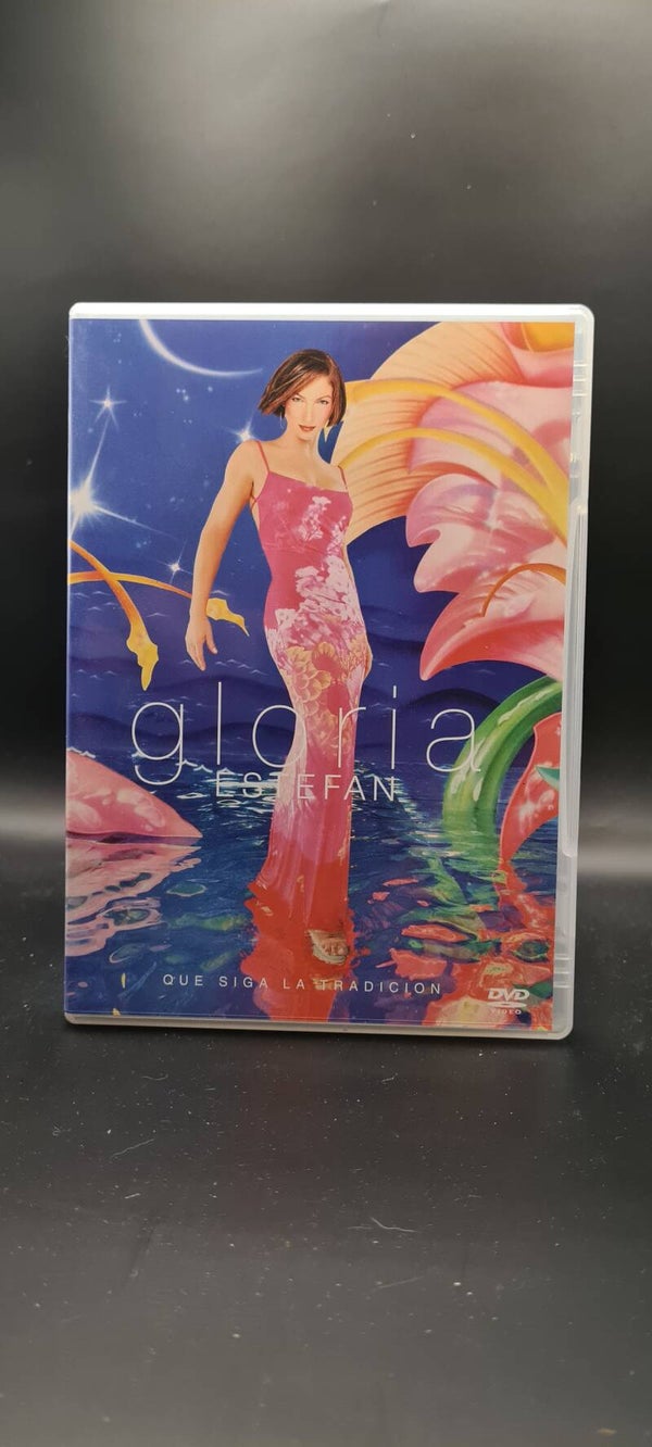 Gloria Estefan Que Siga La Tradicion