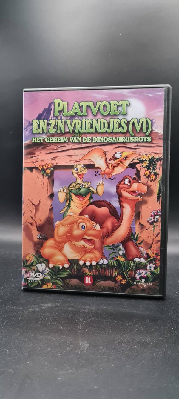 Platvoet en zijn vriendjes Het geheim van de Dinosaures rots