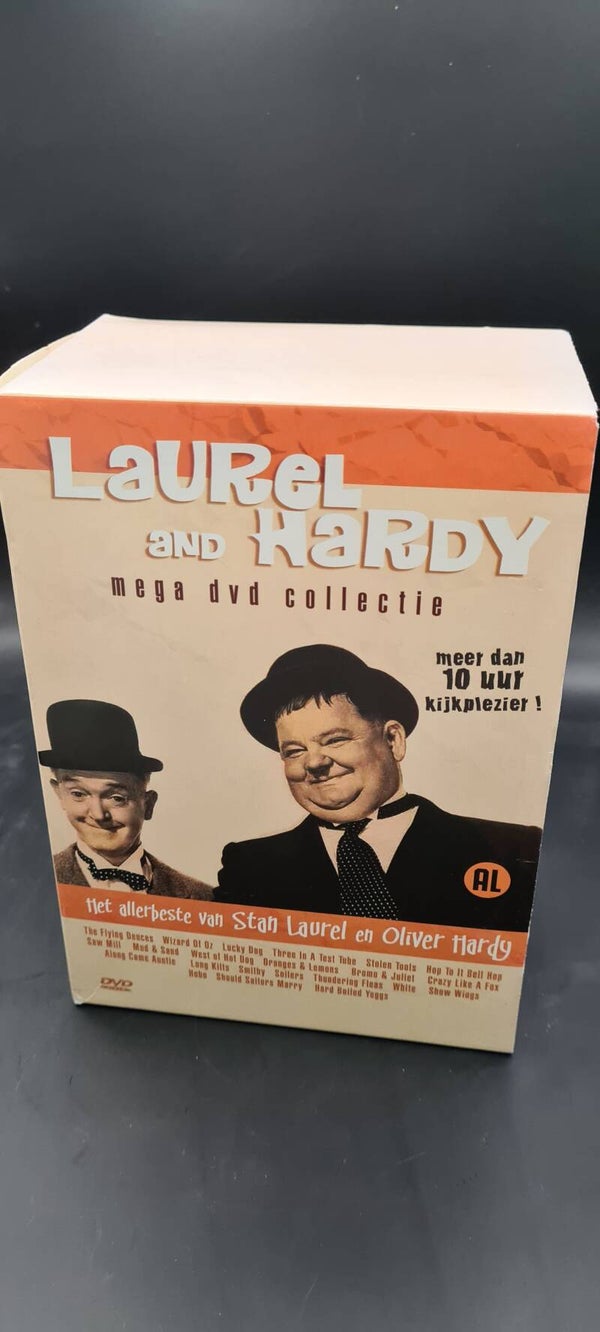 Laurel and Hardy Mega dvd Collection box