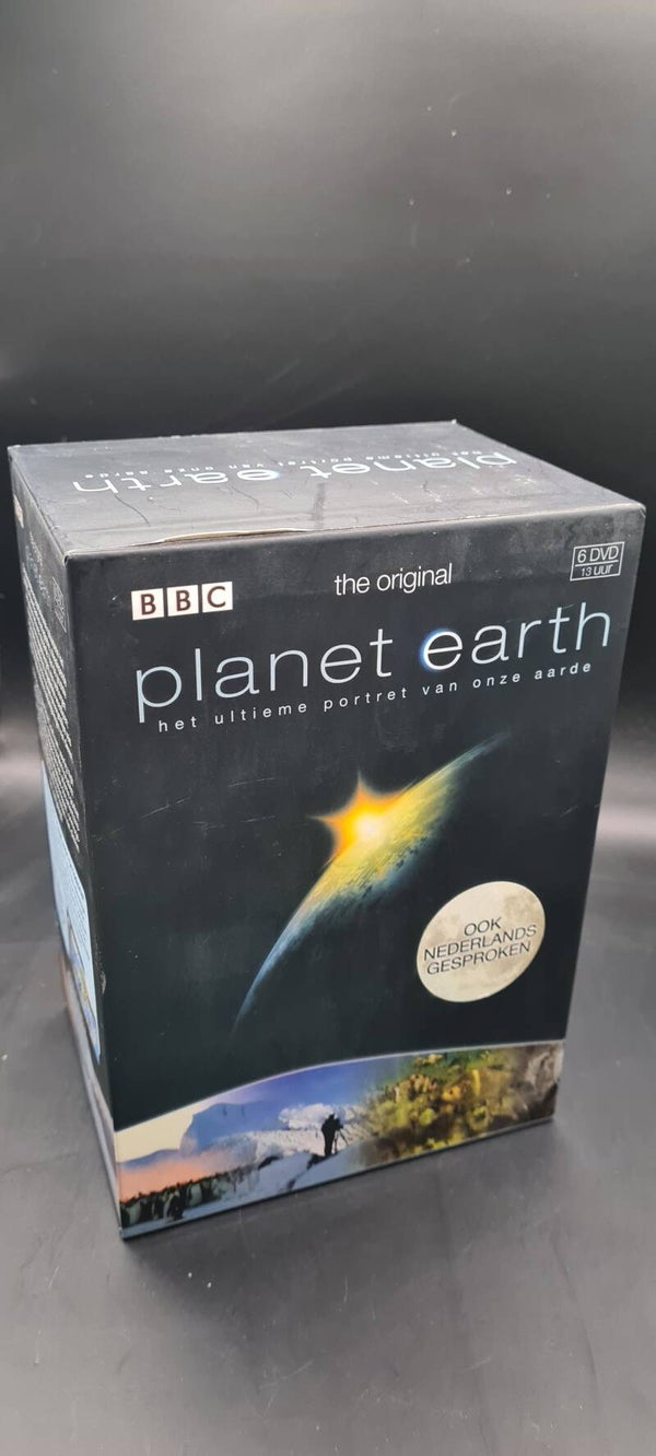Planet Earth box