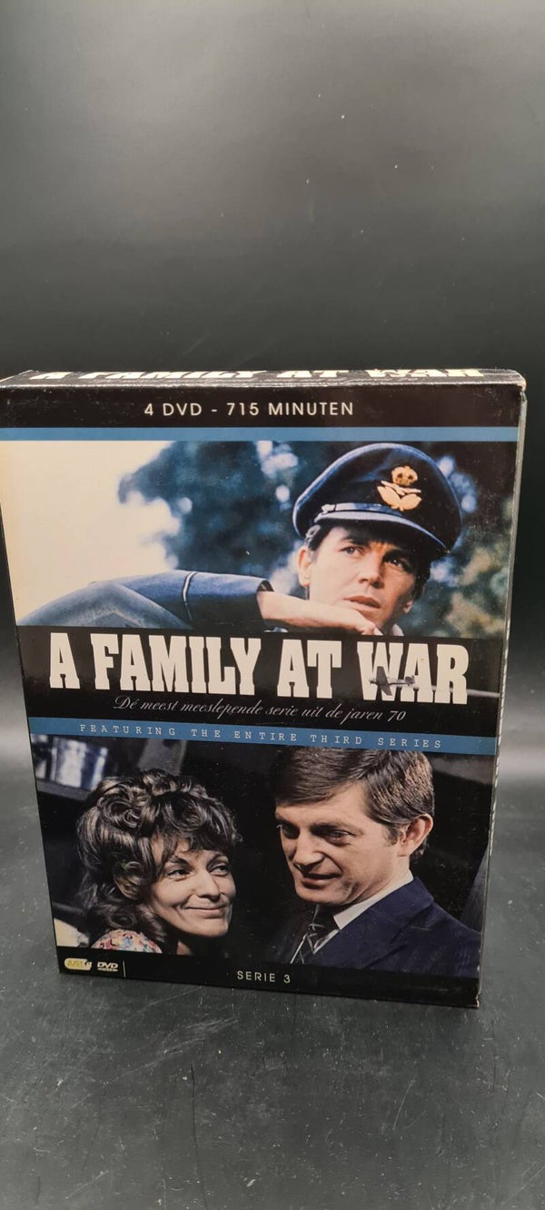 A Family at War Serie 3