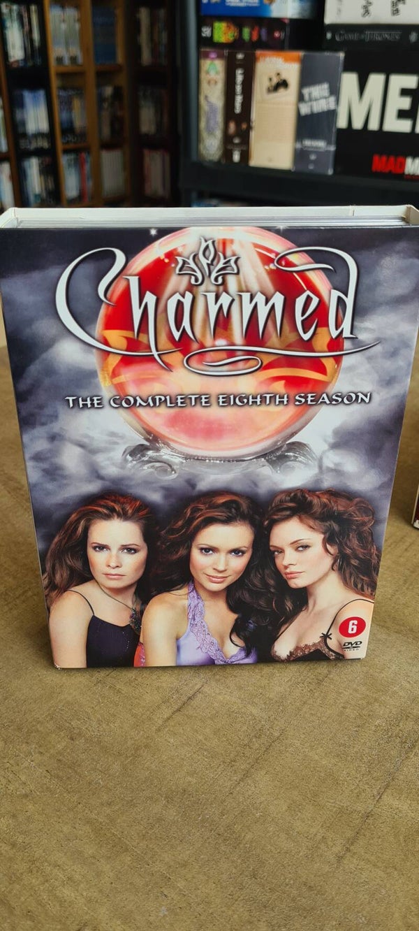 Charmed Seizoen 8 (Nieuw toegevoegd item)