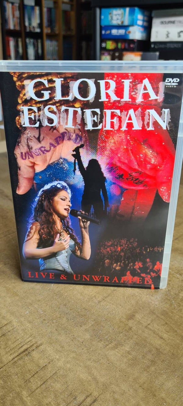 Gloria Eatefan Live and Unwrapped (Nieuw toegevoegd item)