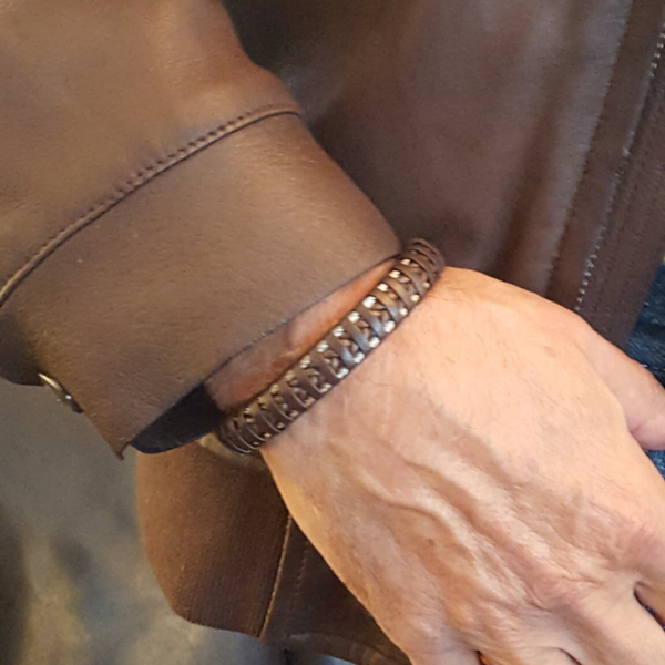 Genuine Leather with woven steel - Brown-