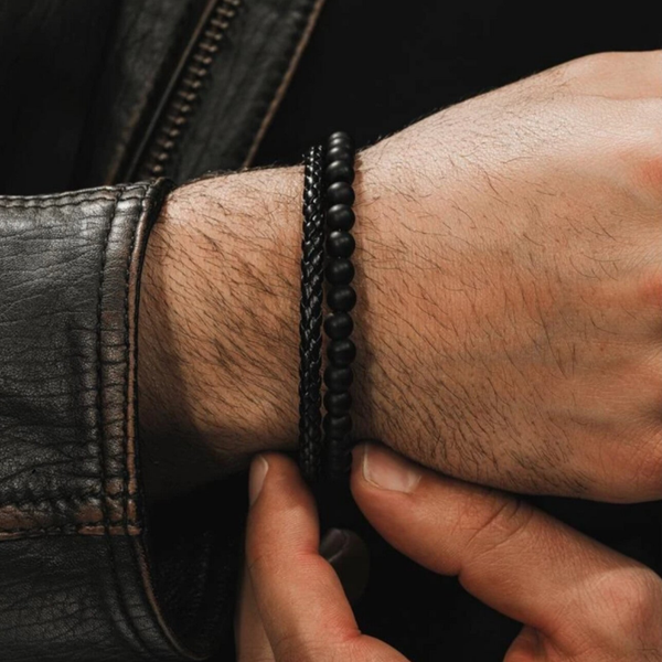Natural Onyx stone with woven Leather