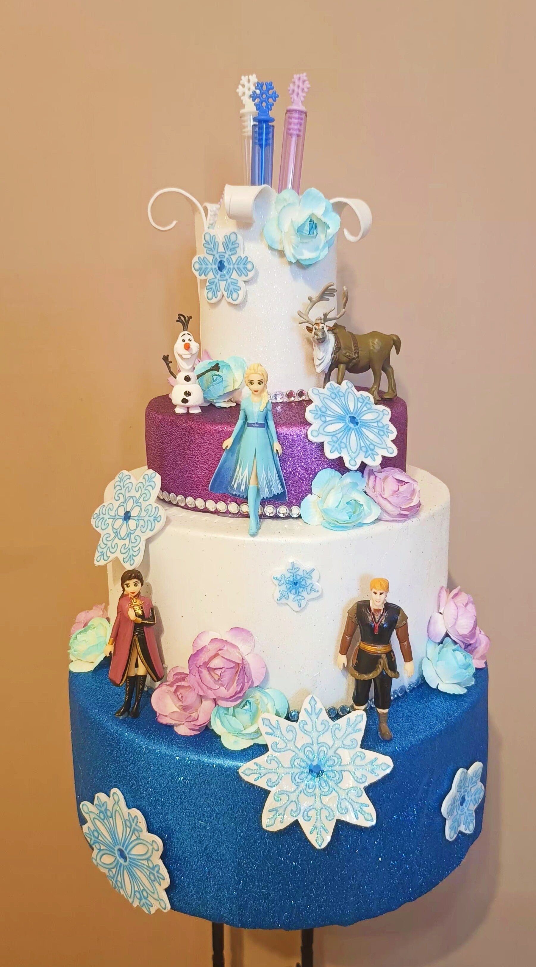 Torta scenografica FROZEN