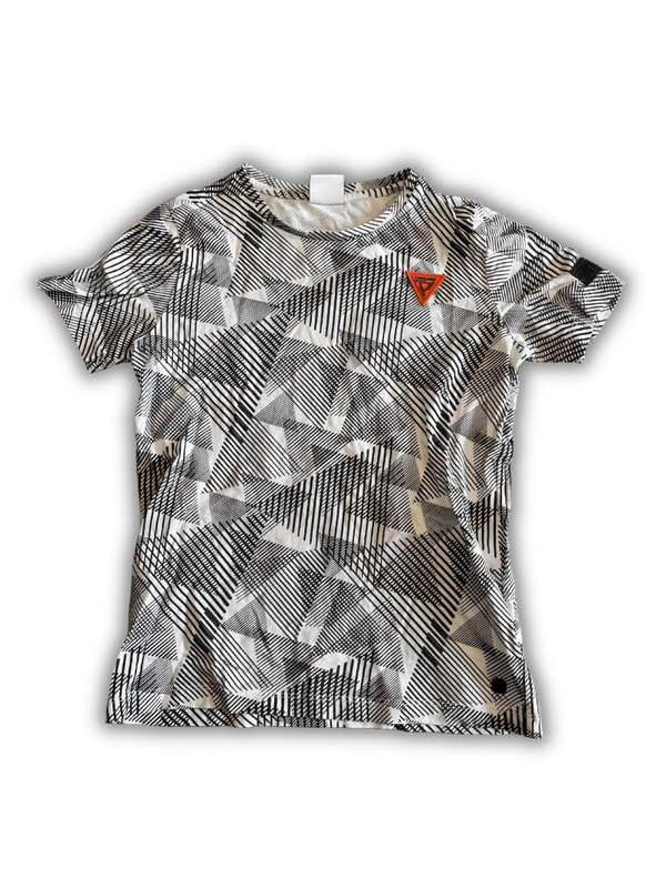 JM(Shoeby) T-shirt Maat 134/140 - 2517