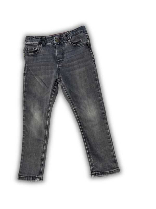 Zara Broek Maat 98 - 4445