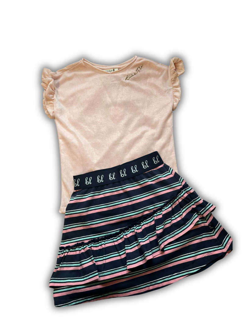 set van tweedehands kinderkleding voor meisjes in maat 134/140 en 146 compleet met schoenen