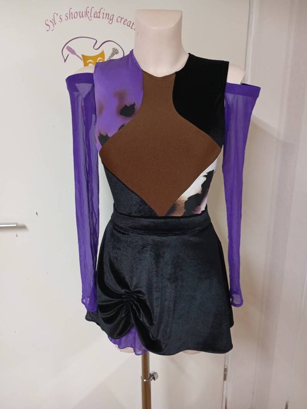 3 in 1 costume: Dark skin. S 38EU 9/8UK adult