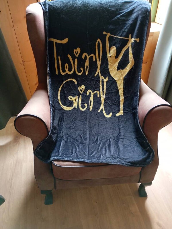 fleece plate snuggle model: twirl girl