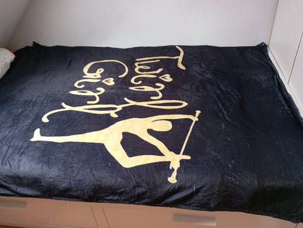 fleece plate groot: twirl girl