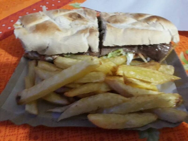 sandwich lomito completo