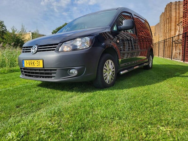 Volkswagen caddy MAXI zwart bouwjaar 2011