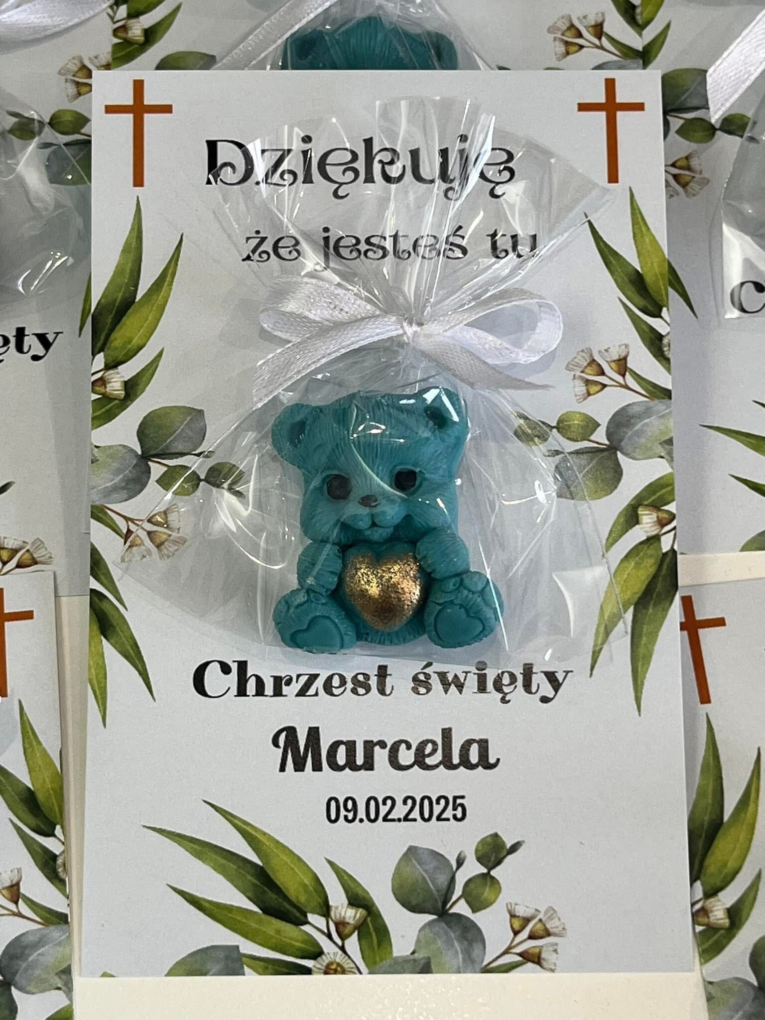 Miś czekoladowy na kartce