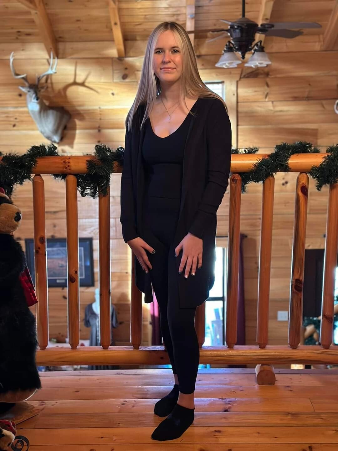 <ee:some> Plain Ribbed Tank Top