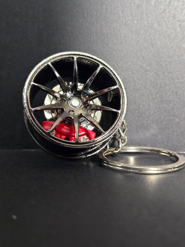 Car Wheel Rim Keychain – Sporty & Stylish