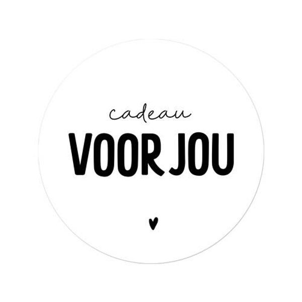 Kado sticker 'cadeau voor jou'