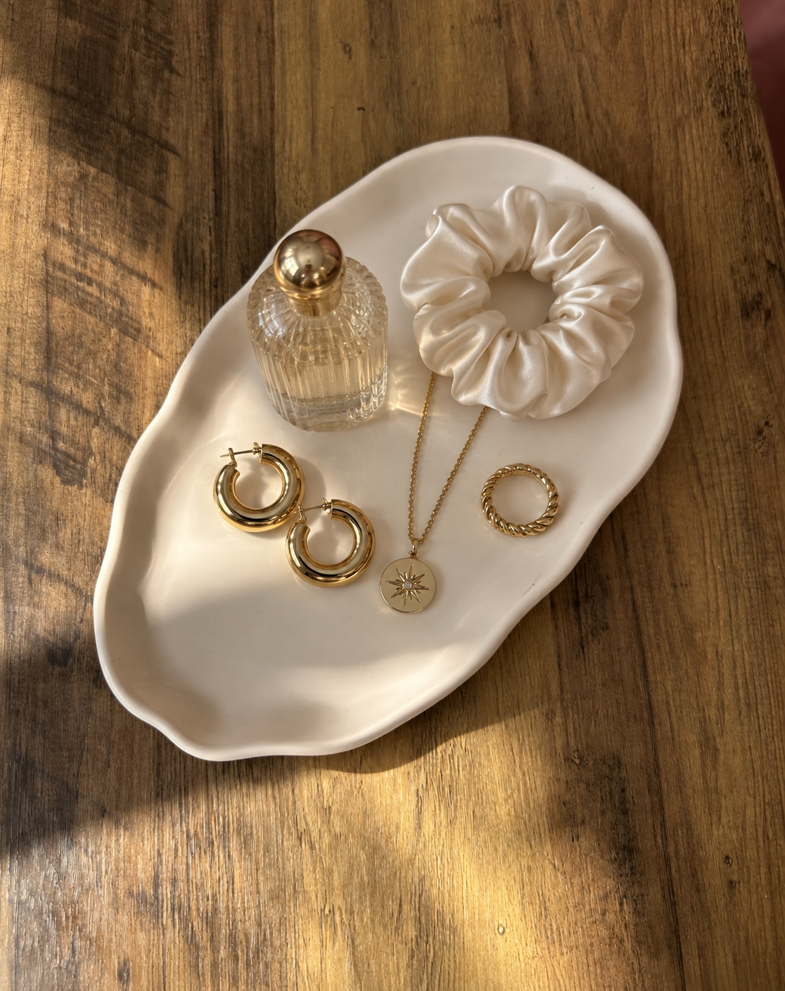 LARGE JESMONITE OVAL TRAY