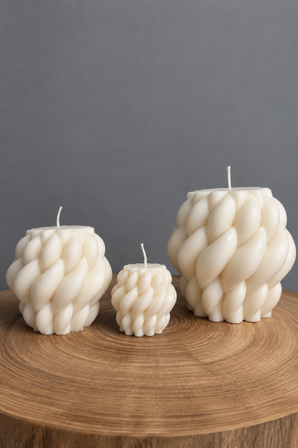 KNITTED CYLINDER candle