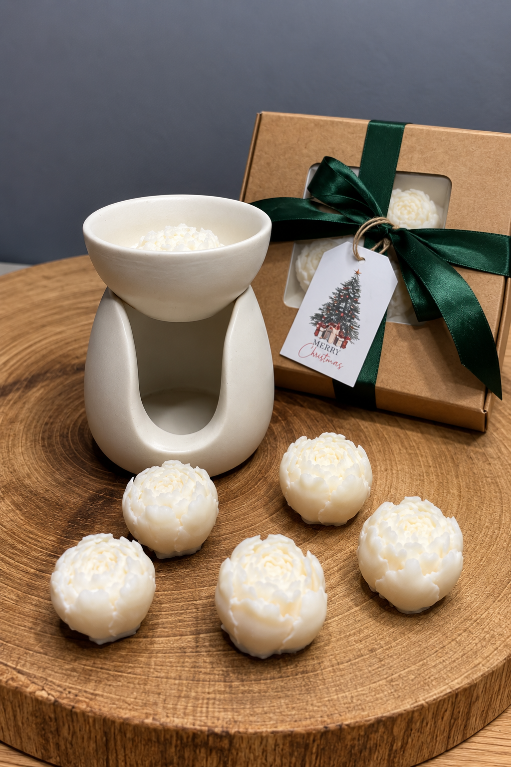 CHRISTMAS GIFT BOX with wax melts