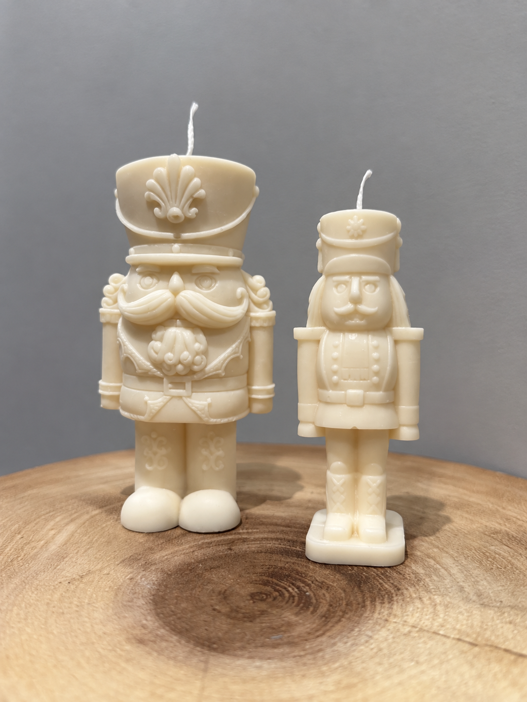 NUTCRAKER candle
