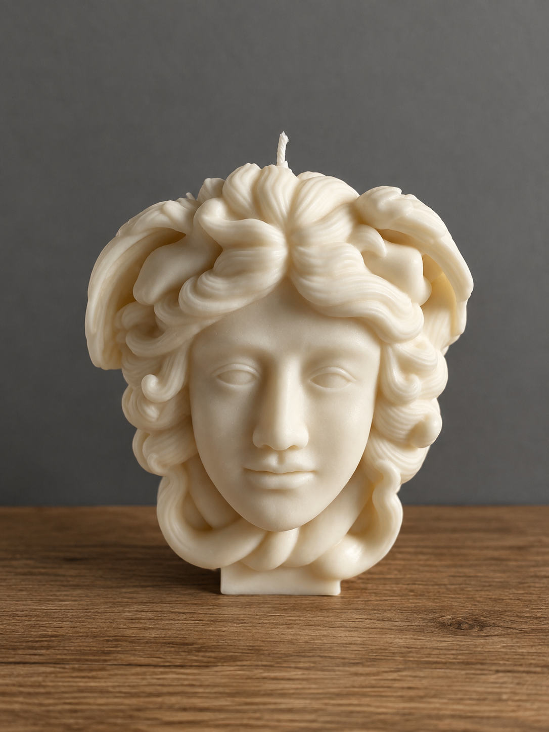 MEDUSA candle