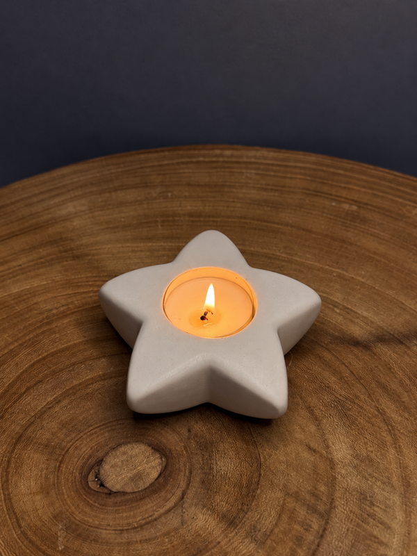 STAR tealight holder ( one tea light included )