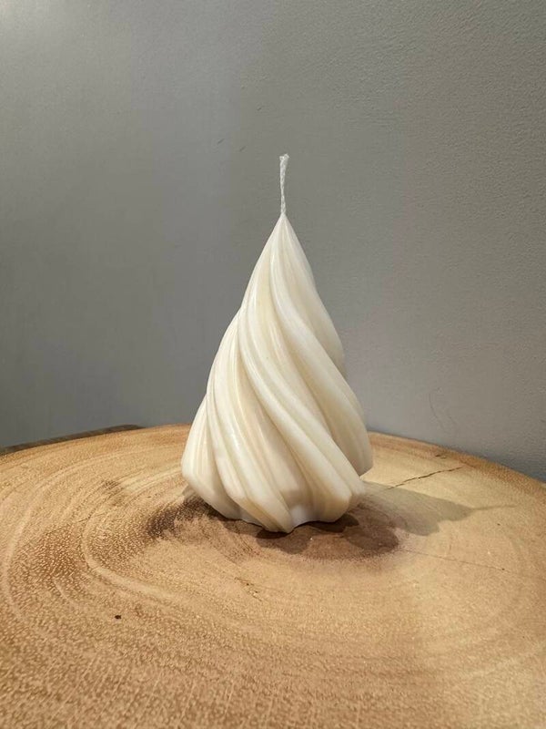 SPIRAL CHRISTMAS TREE candle